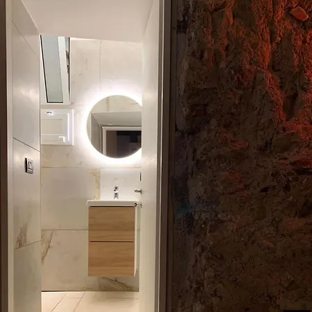 Antrum Loft * Σαλέρνο